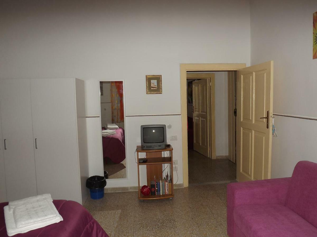 מטרה Casa Vacanze La Terra Dei Briganti מראה חיצוני תמונה