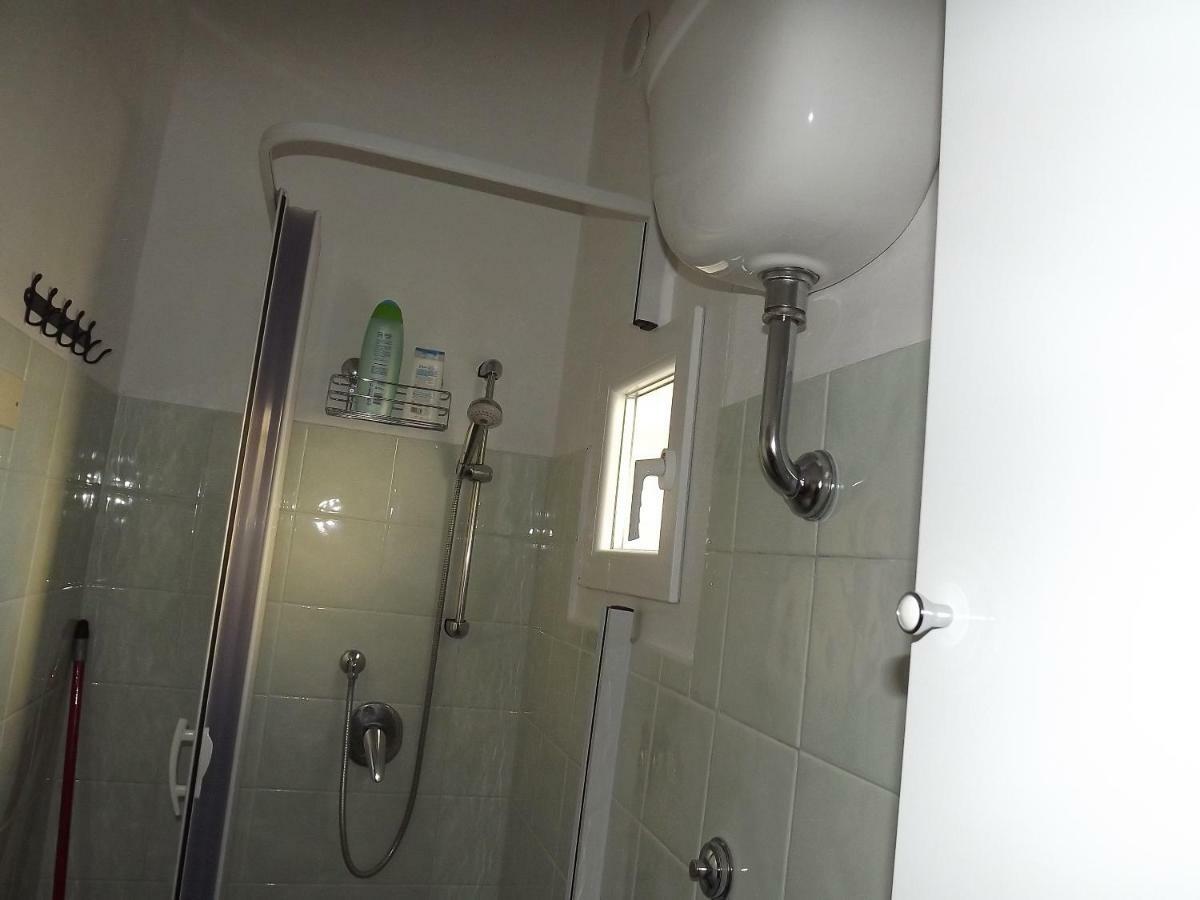מטרה Casa Vacanze La Terra Dei Briganti מראה חיצוני תמונה
