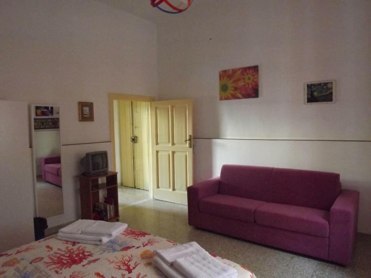 מטרה Casa Vacanze La Terra Dei Briganti מראה חיצוני תמונה